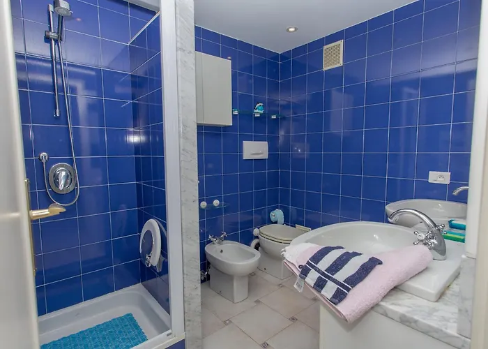 Magnifique 3p Face Avec Terrasse A - Fr-1-196-251 דירה מנטון